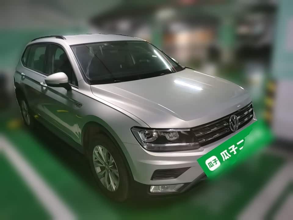 Volkswagen Tiguan L