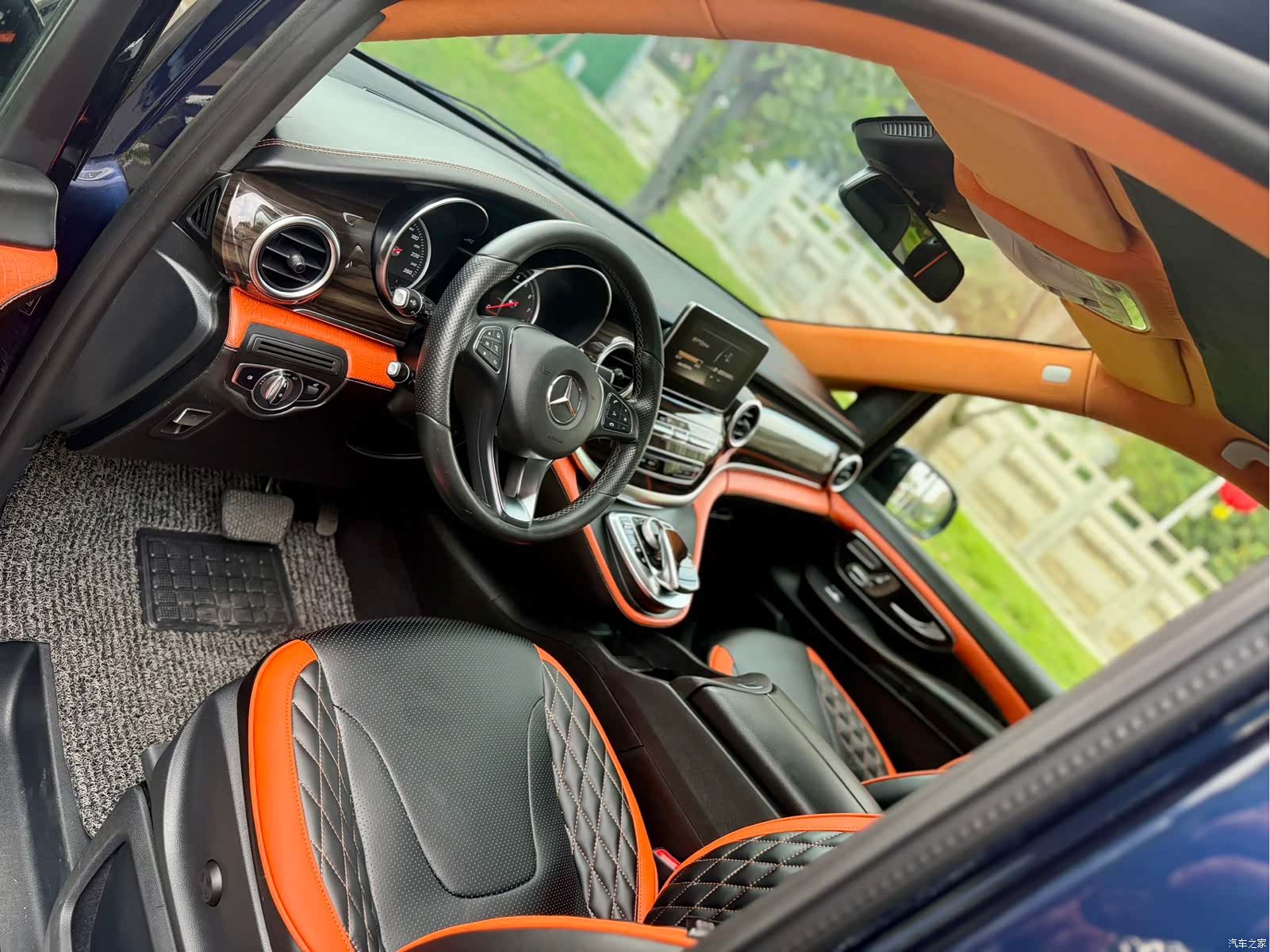 Mercedes-Benz V-Class, 2018 8
