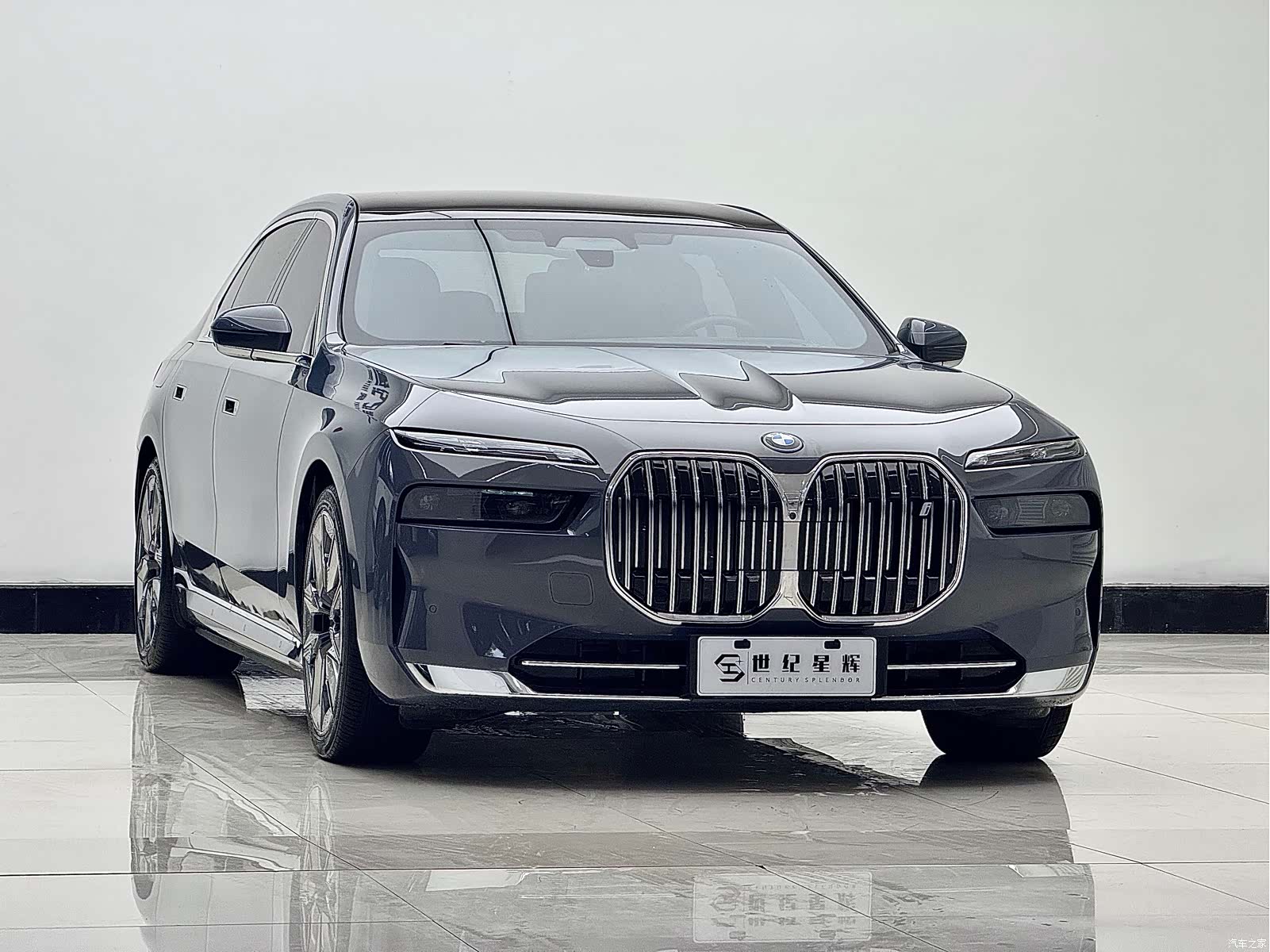 BMW i7, 2023 4
