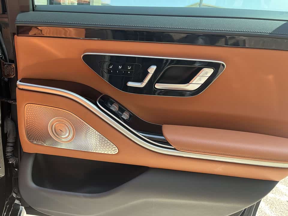 Mercedes-Benz S-class Mercedes-Benz S-class