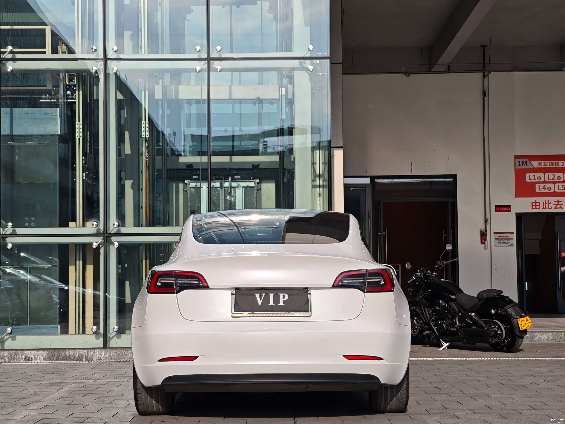 Tesla Model 3, 2021 19