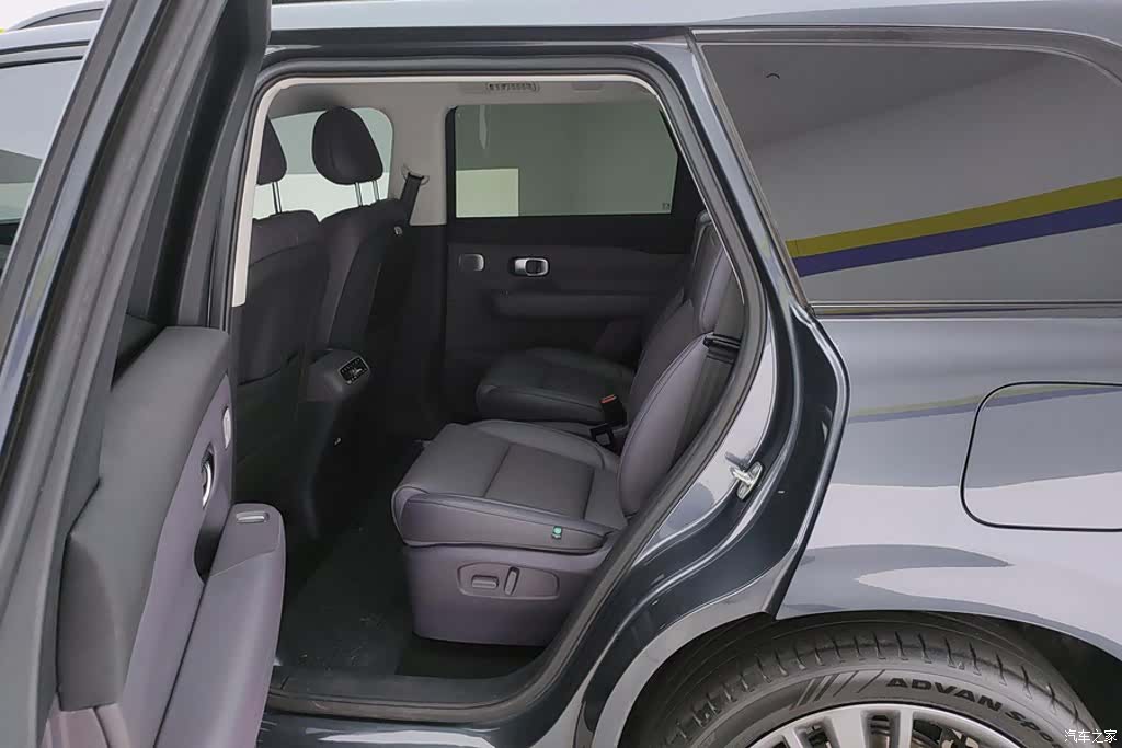Leapmotor C16, 2024 11