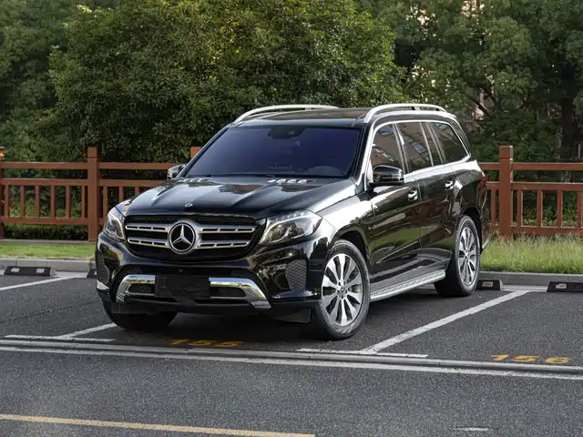 Mercedes-Benz GLS 2018 — купить из Китая под заказ
