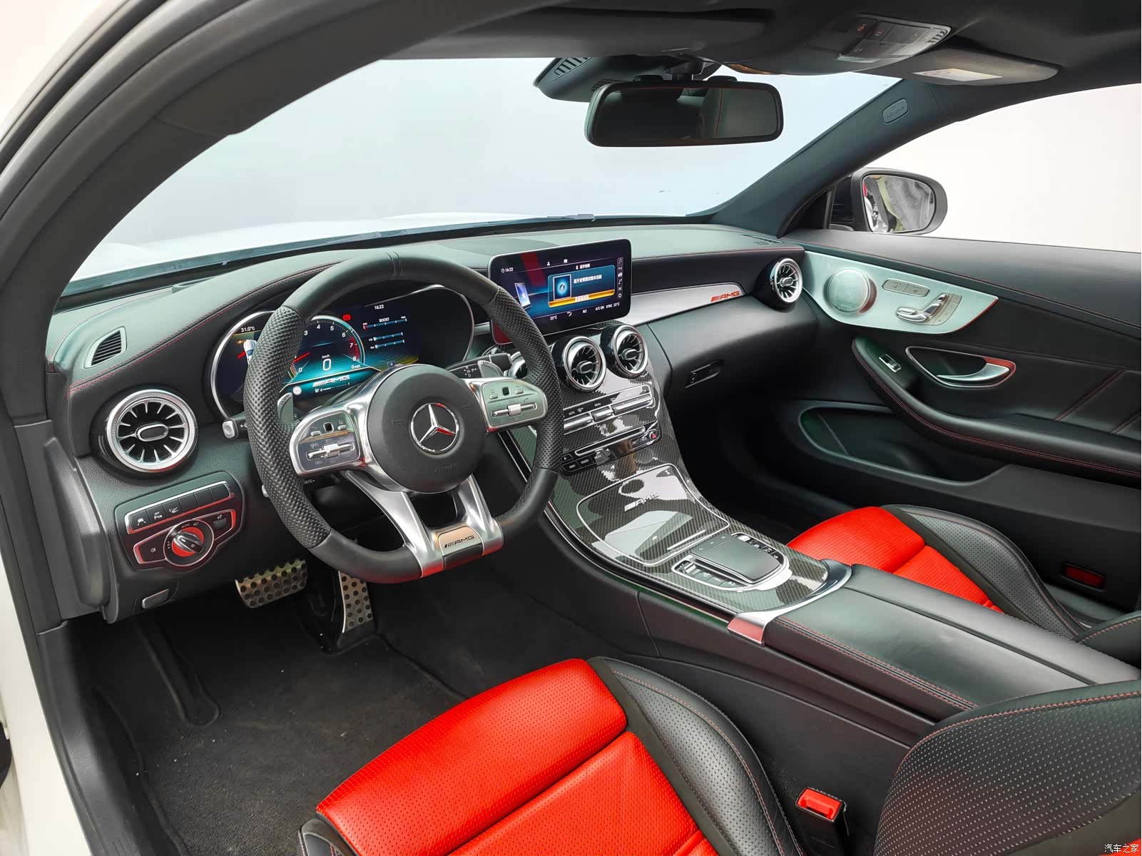 Mercedes-Benz C-Class, 2018 все фото