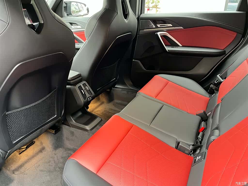 BMW X1, 2024 9