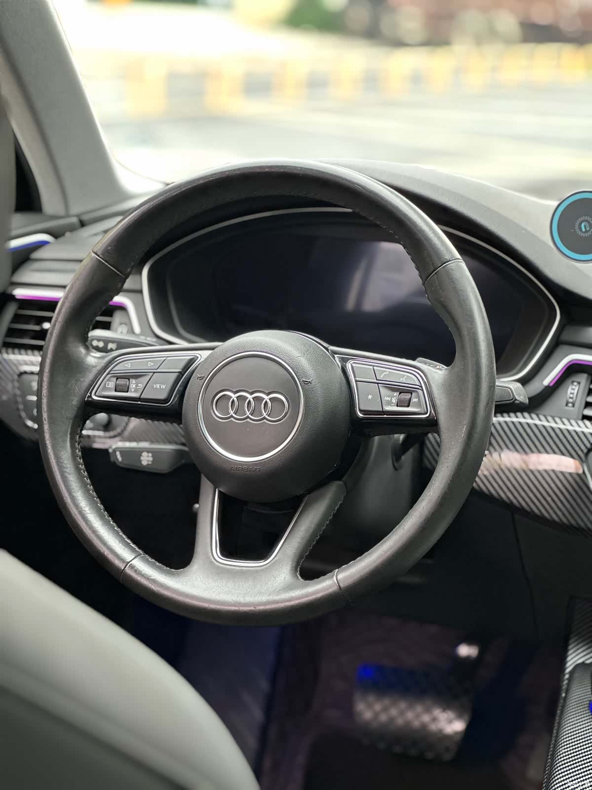 Audi A4L, 2021 8