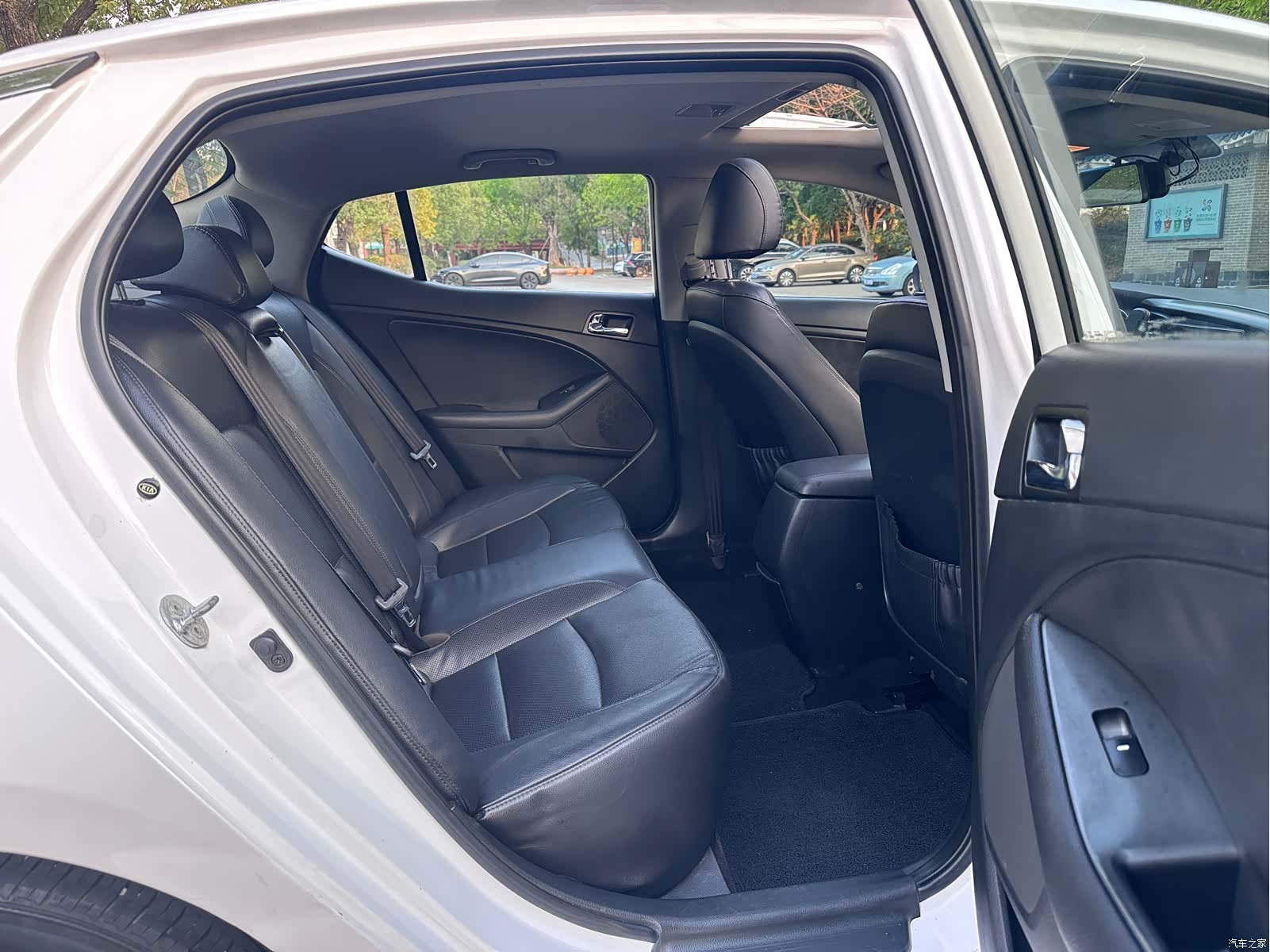 Kia K5, 2015 25