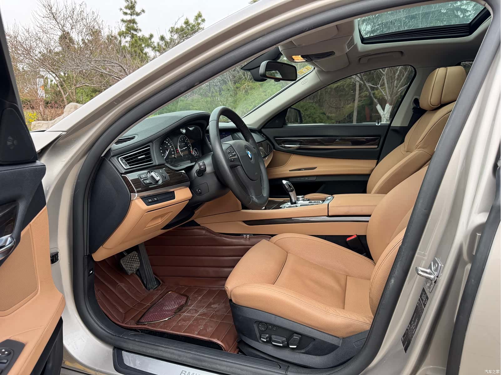BMW 7 Series, 2012 25