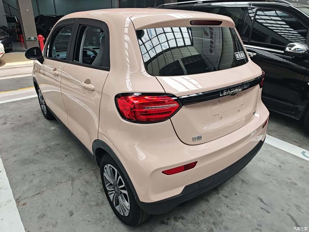 Leapmotor T03, 2022 все фото