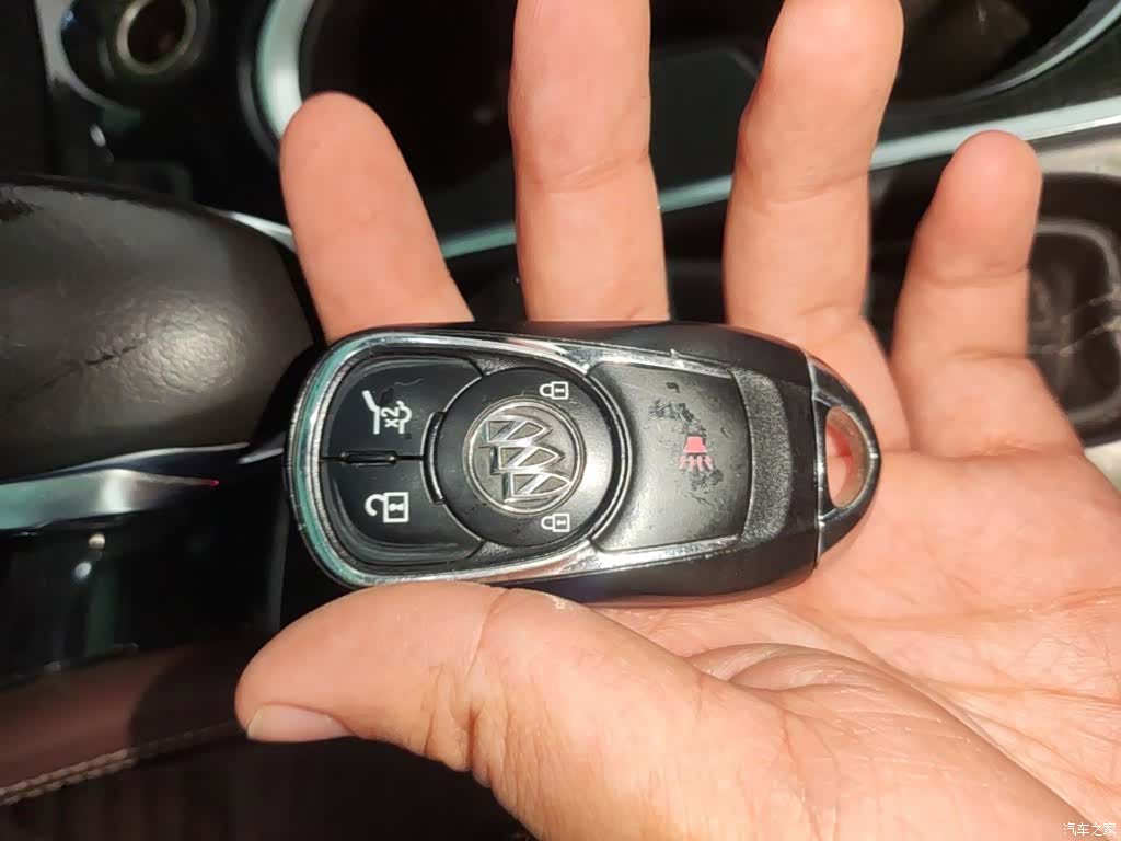 Buick Envision Plus, 2018 9