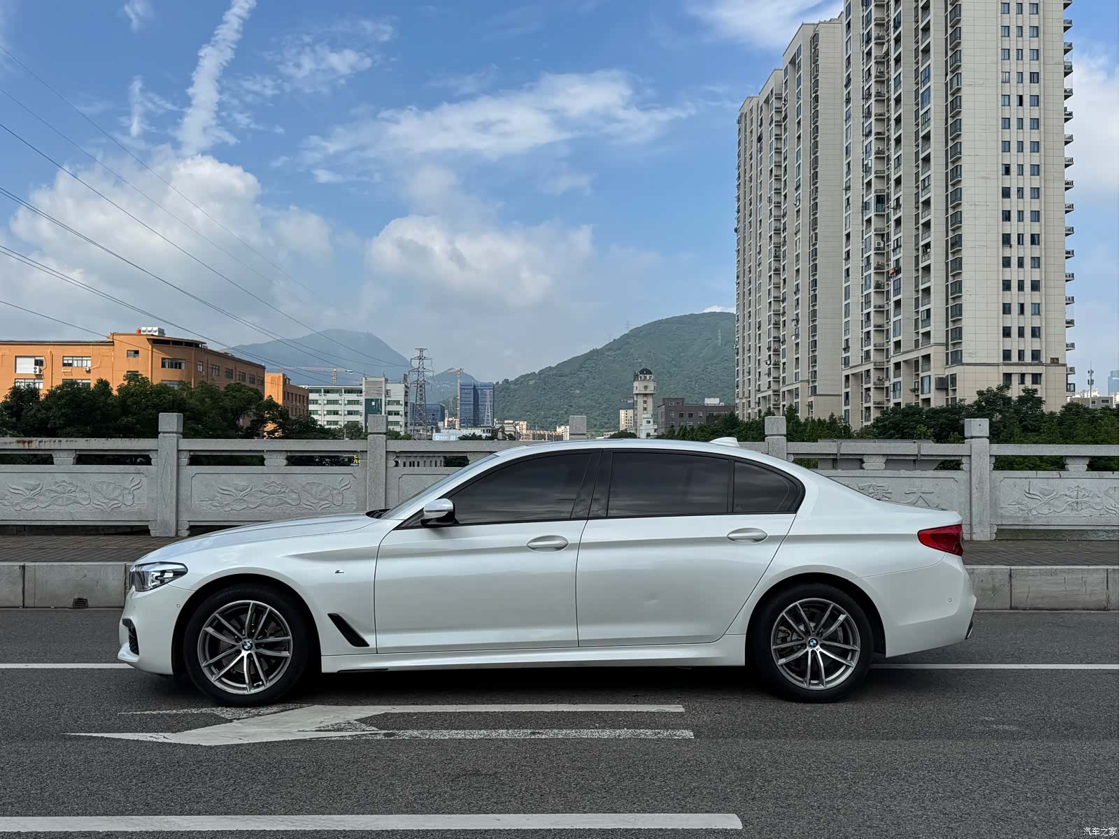 BMW 5 Series, 2019 4
