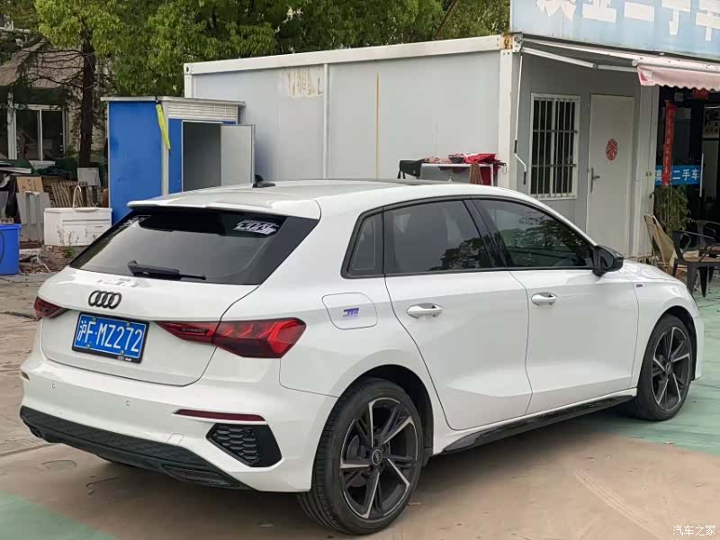Audi A3, 2022 все фото