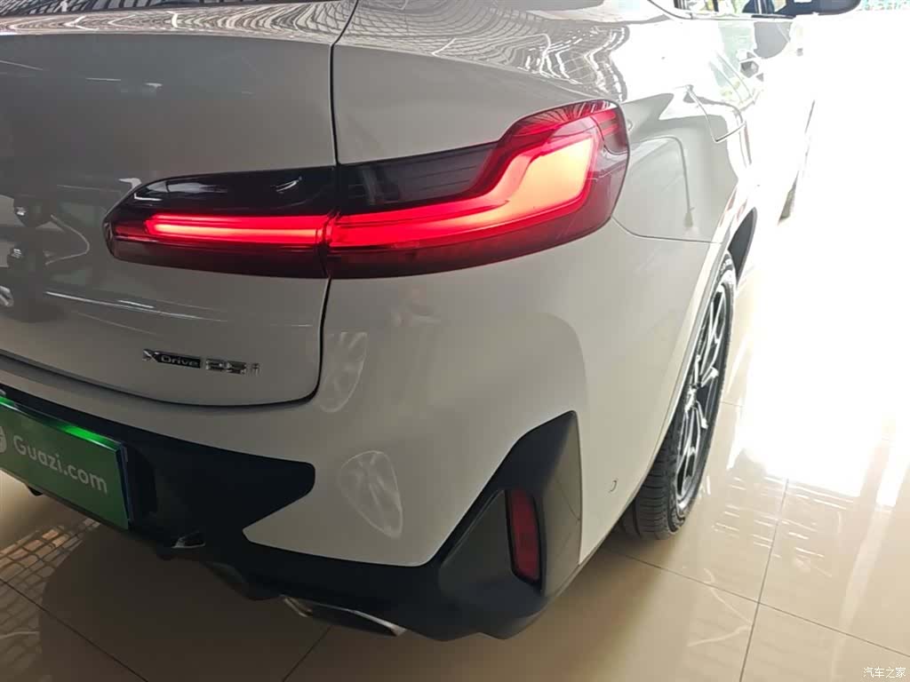 BMW X4, 2024 8