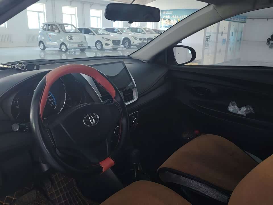 Toyota YARiS L Zhixuan