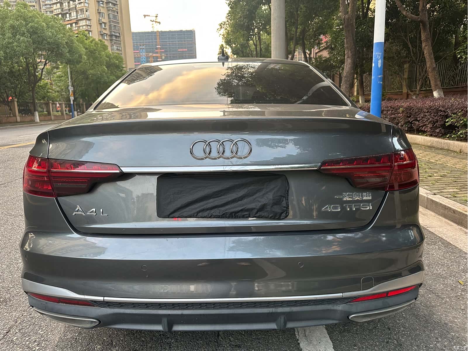 Audi A4L, 2023 все фото