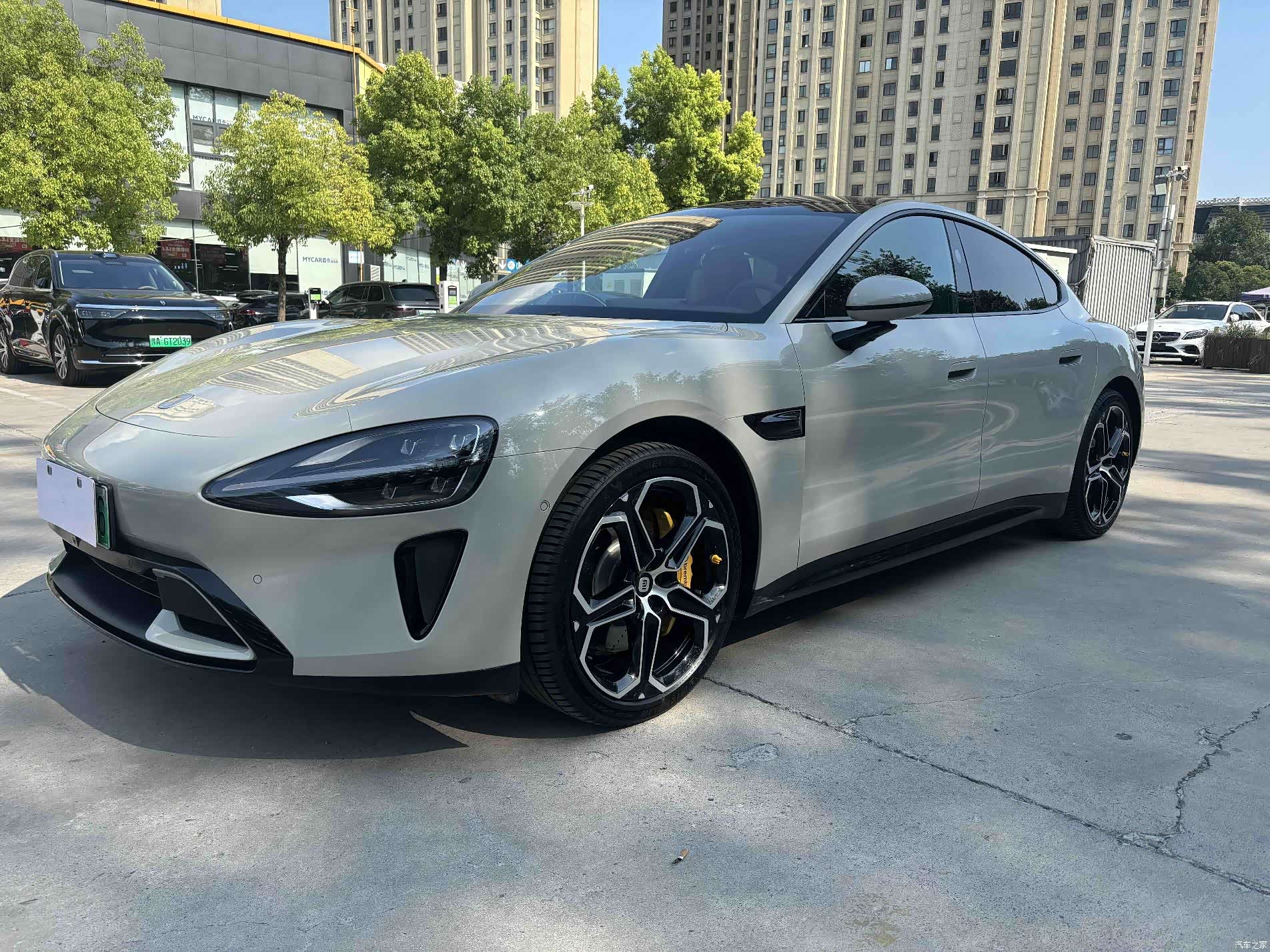 Xiaomi SU7, 2024 1