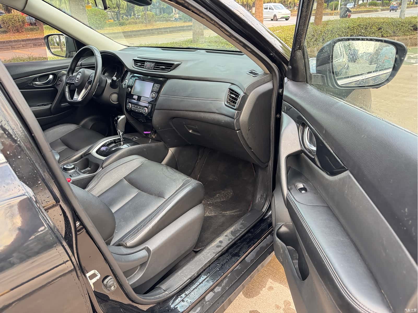 Nissan X-Trail, 2018 10