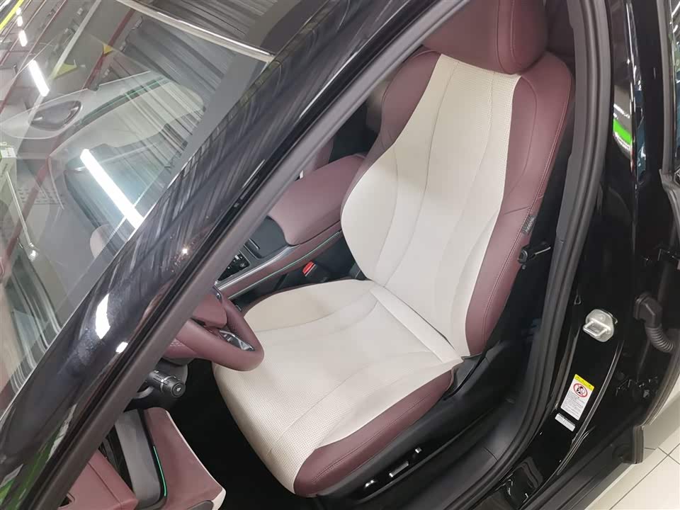 BYD Seal 07 DM-i BYD Seal 07 DM-i
