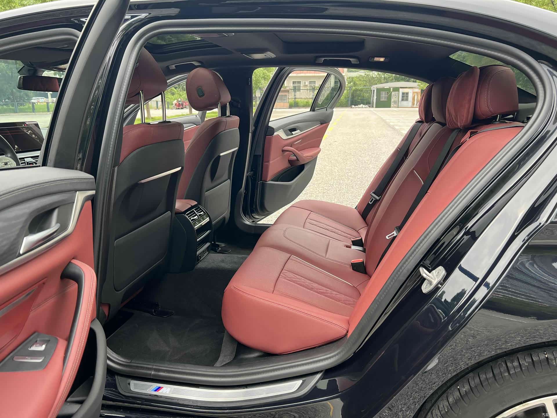 BMW 5 Series, 2023 7