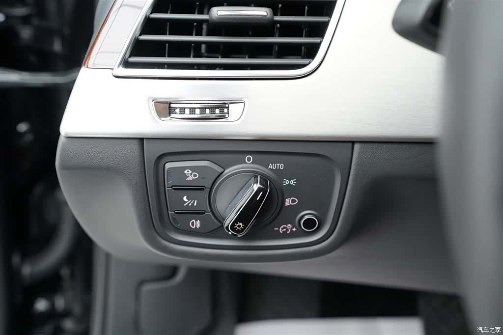 Audi A8L, 2013 13
