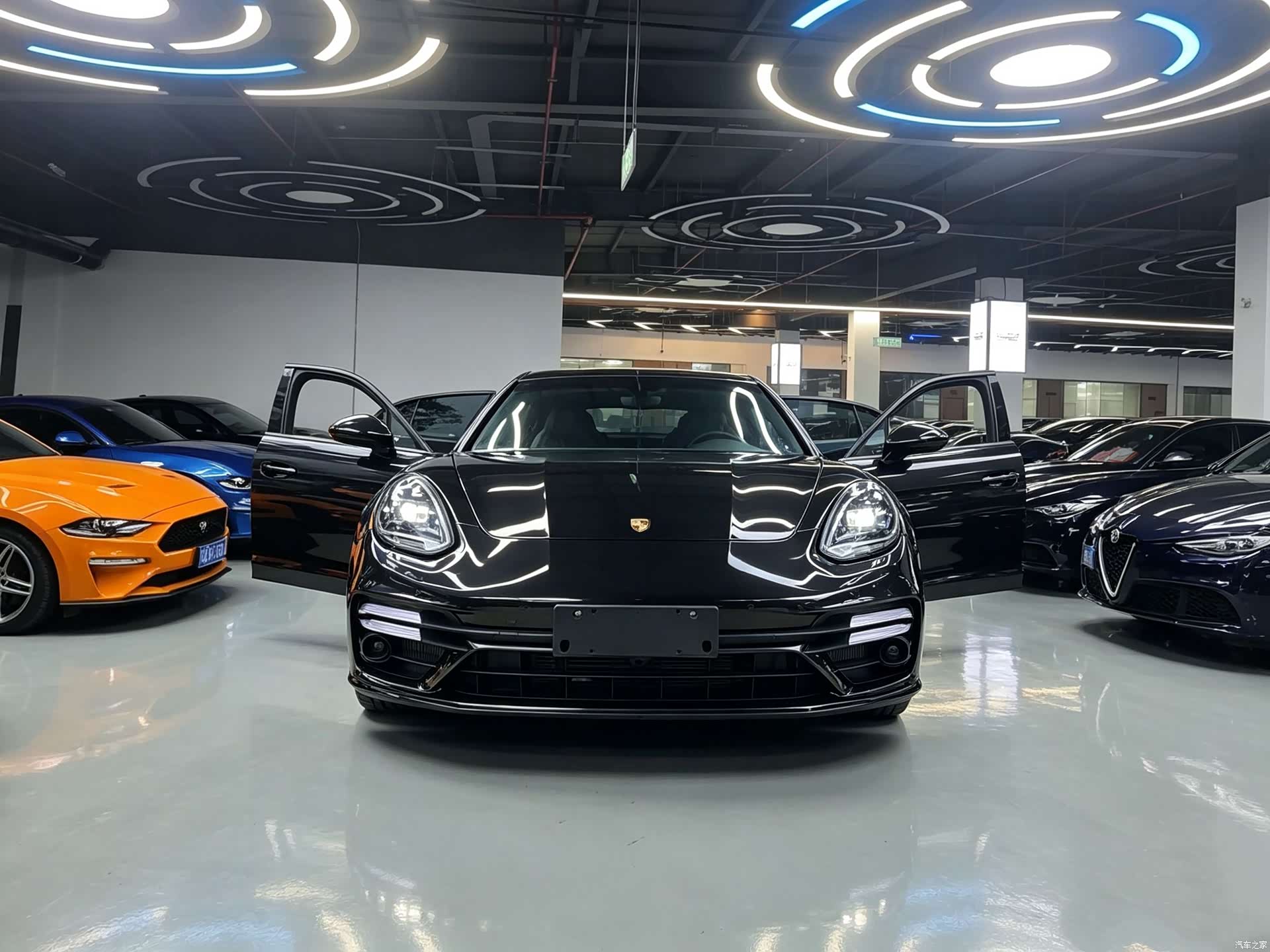 Porsche Panamera, 2010 2
