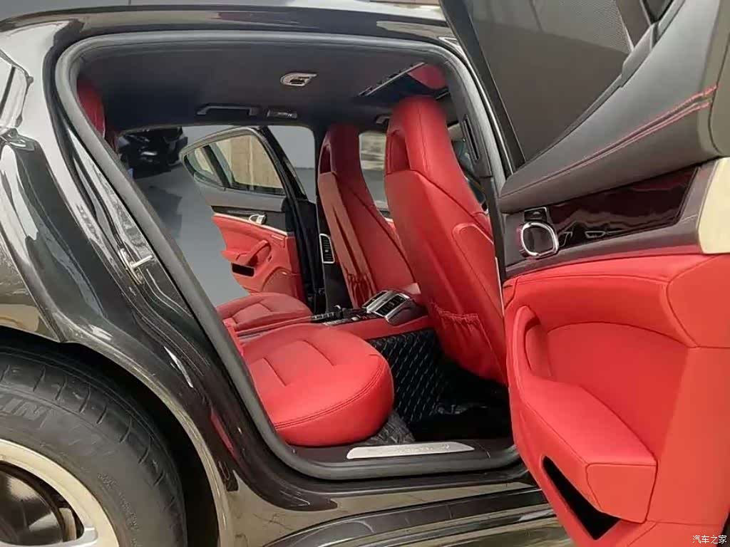 Porsche Panamera, 2010 8