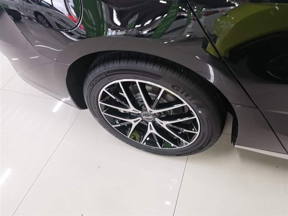 BYD Seal 07 DM-i BYD Seal 07 DM-i