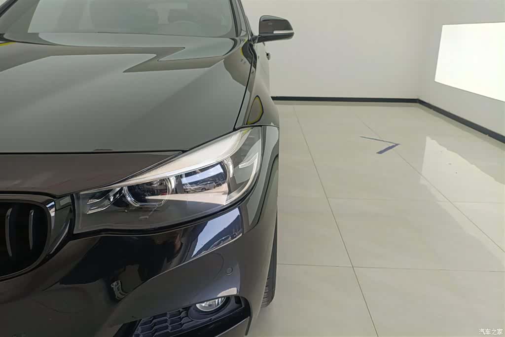 BMW 3 Series, 2021 все фото