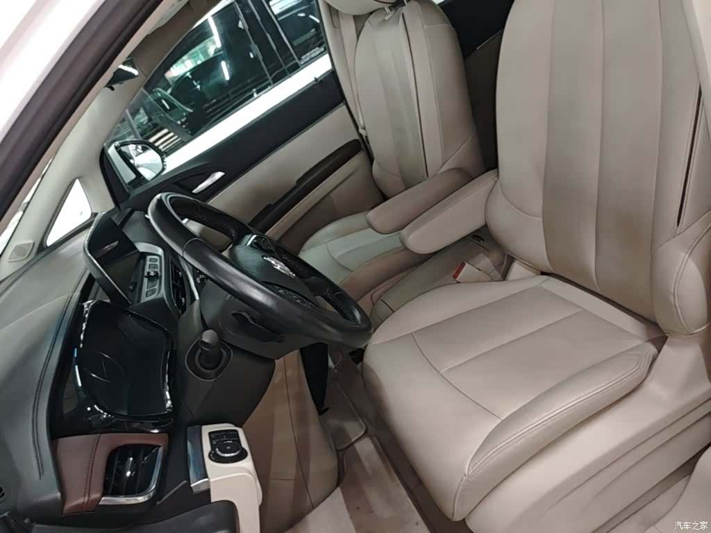 Buick GL8, 2021 15
