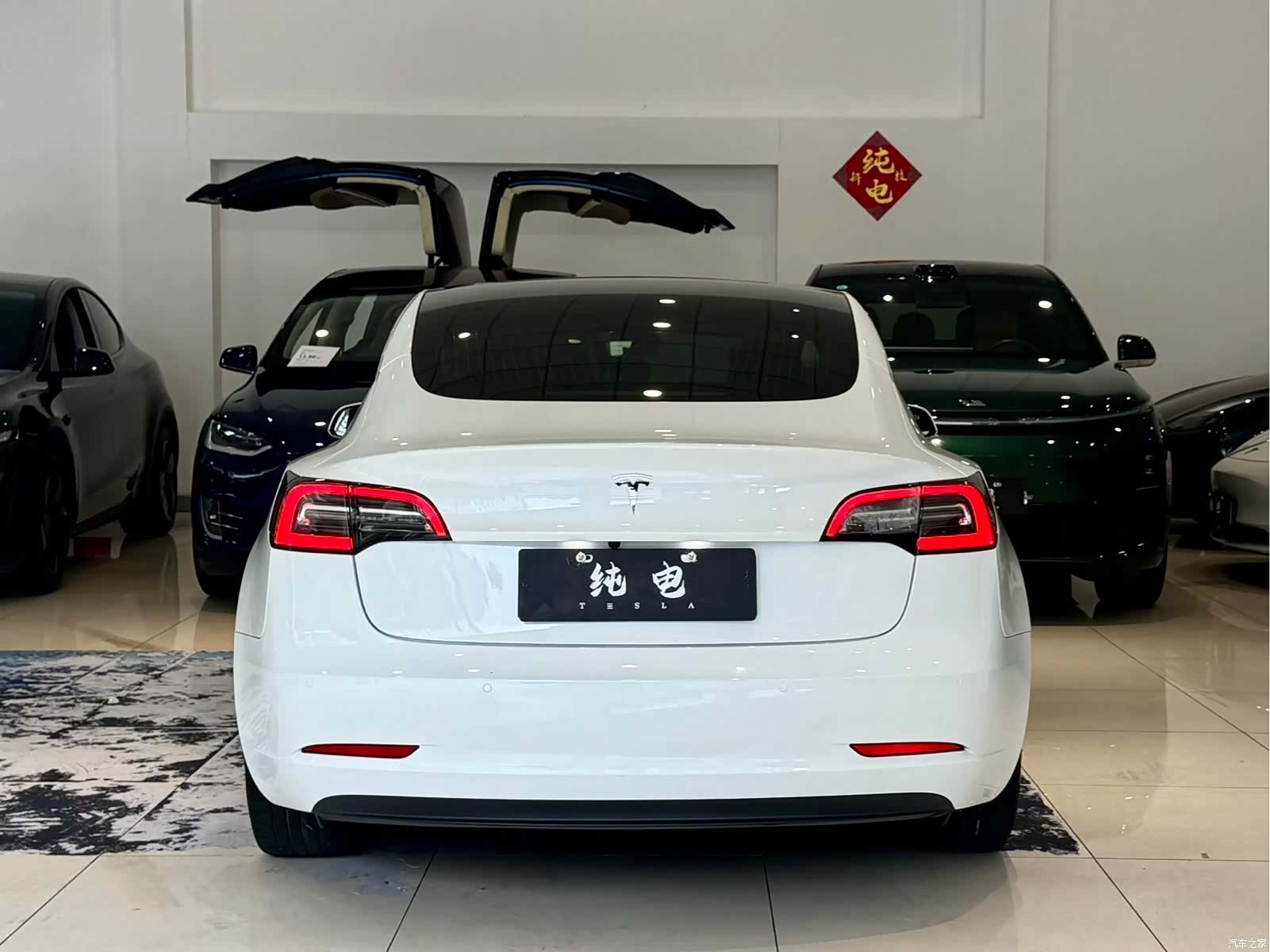 Tesla Model 3, 2020 13