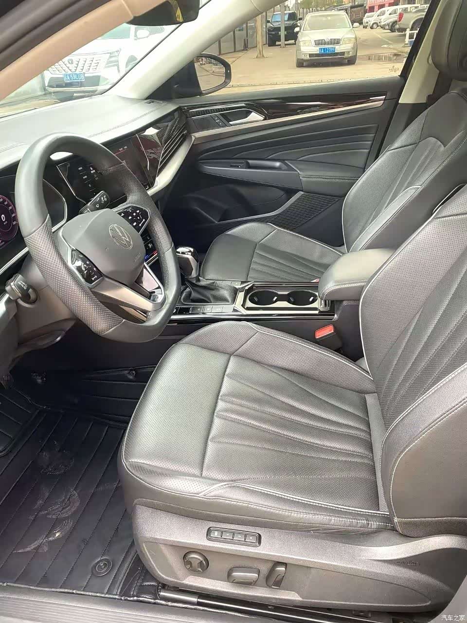 Volkswagen Passat, 2024 3