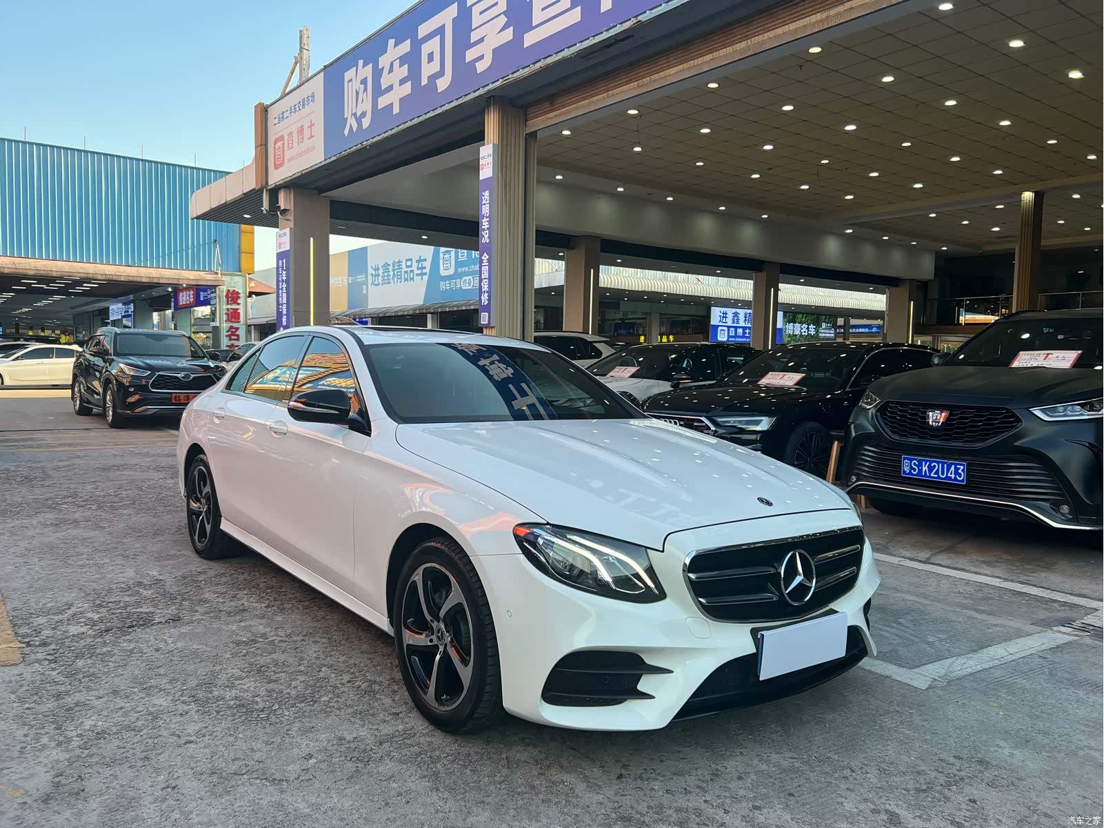 Mercedes-Benz E-Class, 2018 3