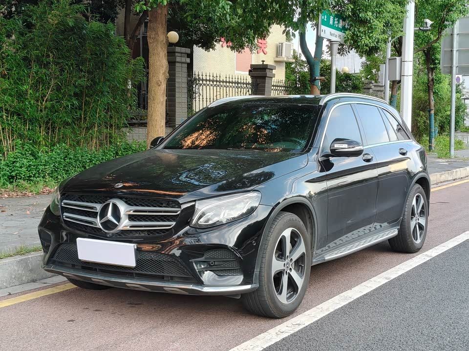Mercedes-Benz GLC Mercedes-Benz GLC