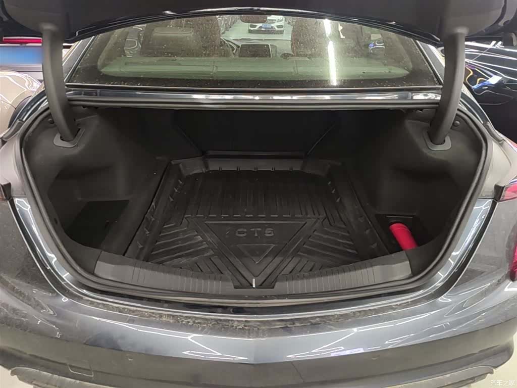 Cadillac CT5, 2022 19