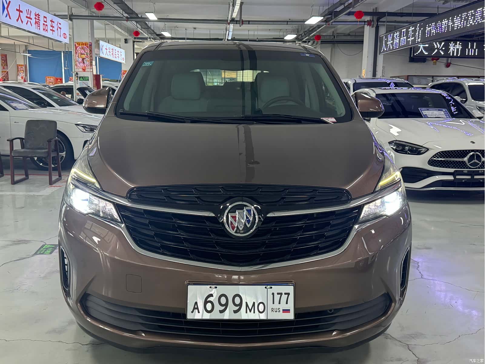 Buick GL8, 2021 2