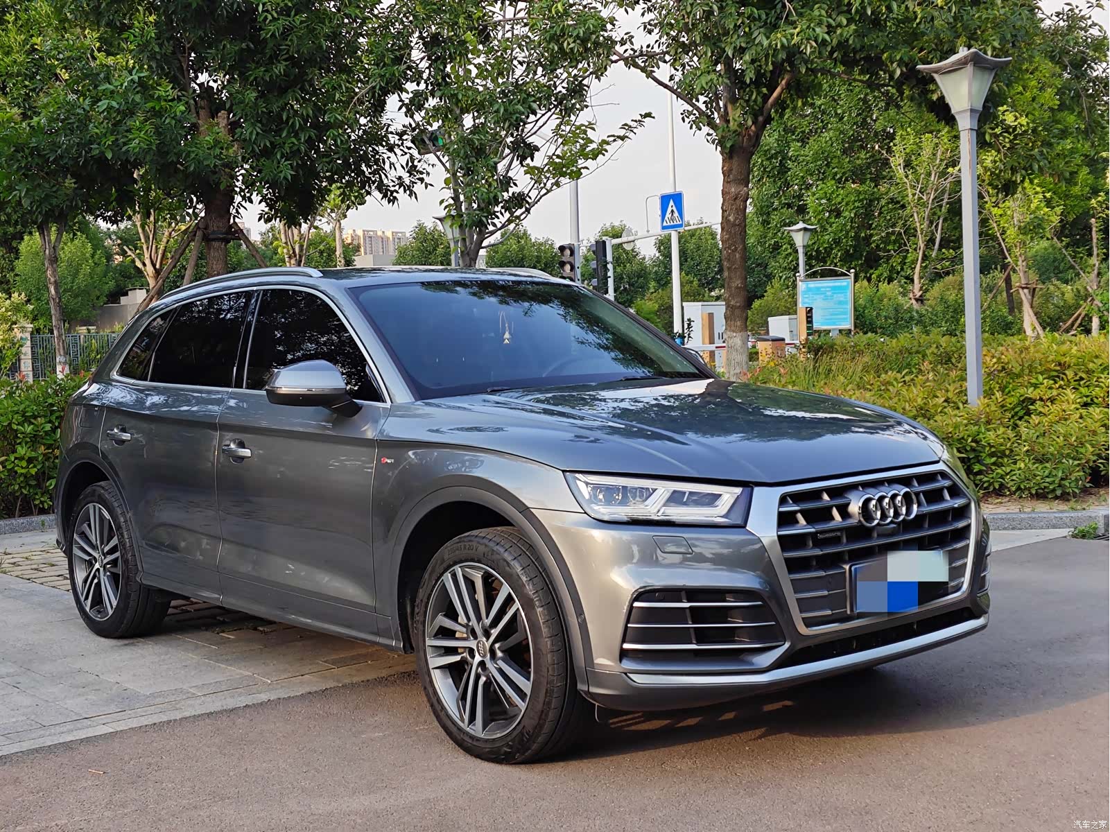 Audi Q5L, 2020 3