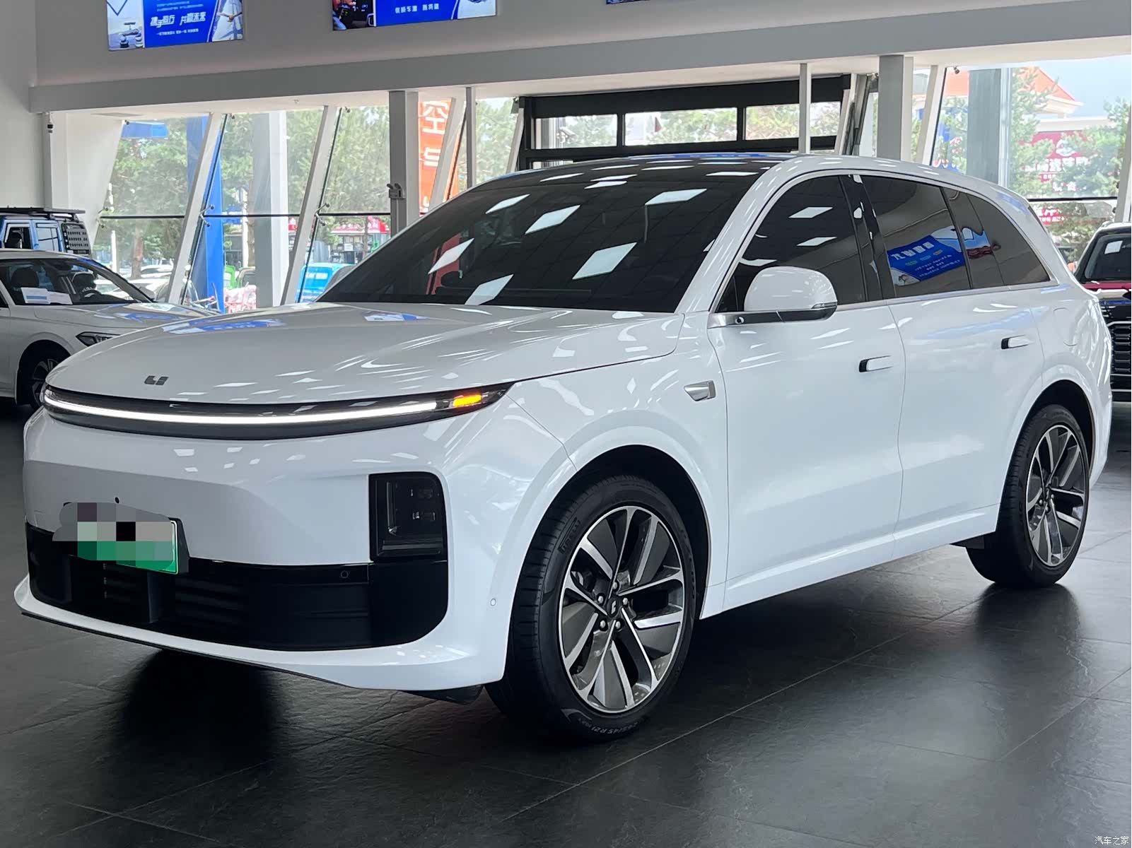 Li Auto L6, 2024 1