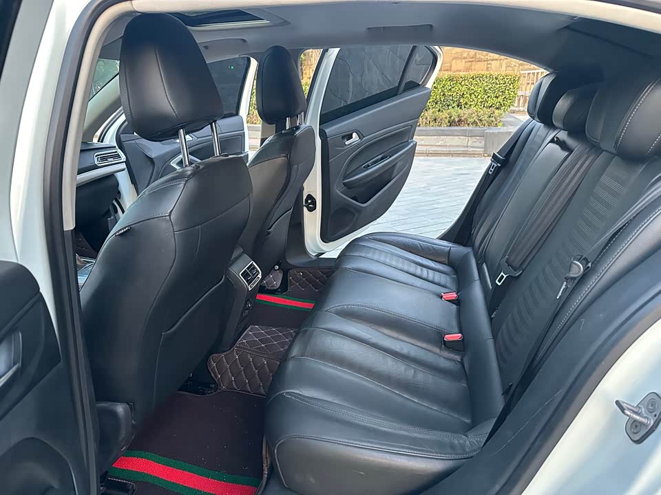 Peugeot 408 Peugeot 408