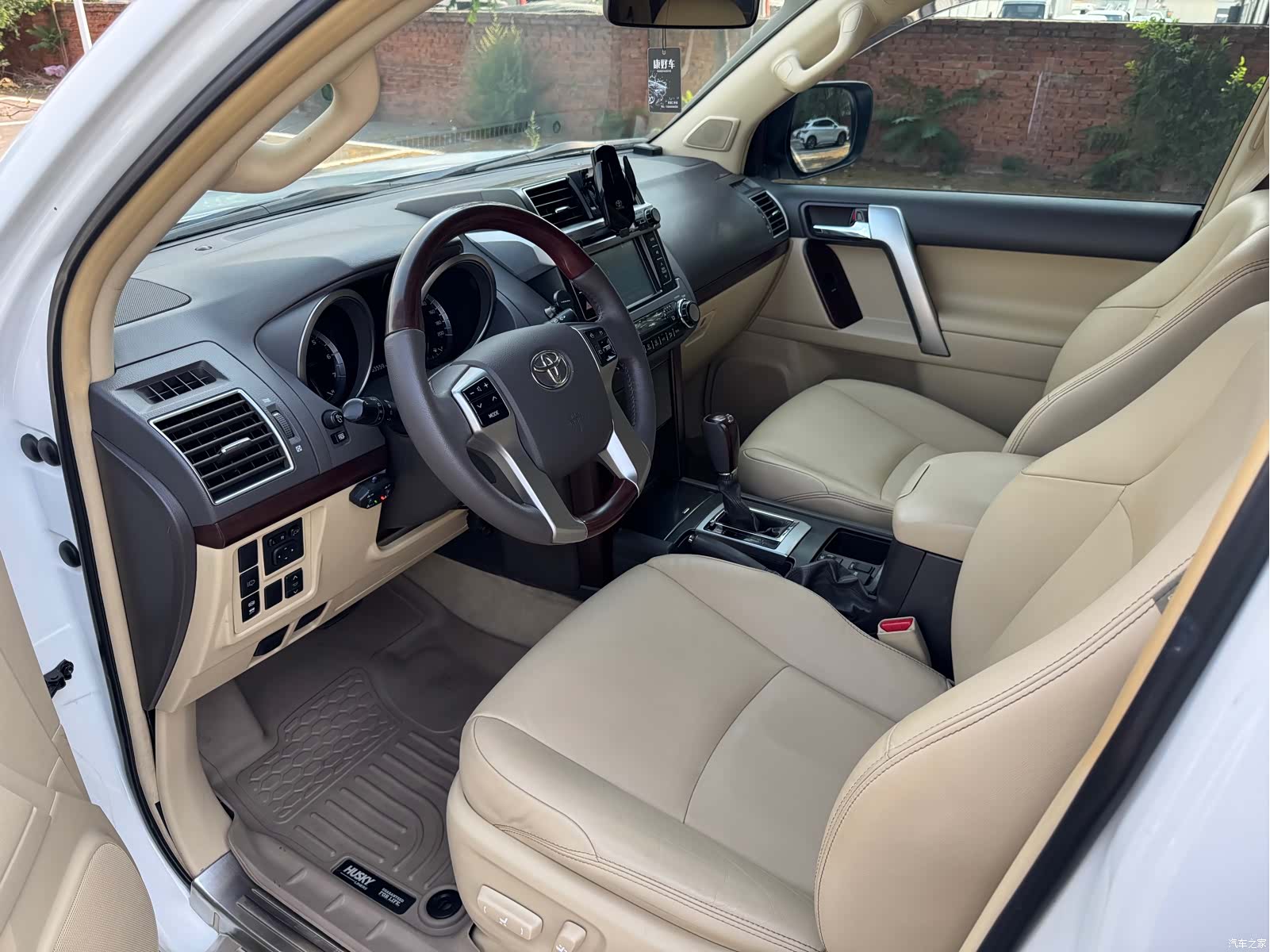 Toyota Prado, 2014 12
