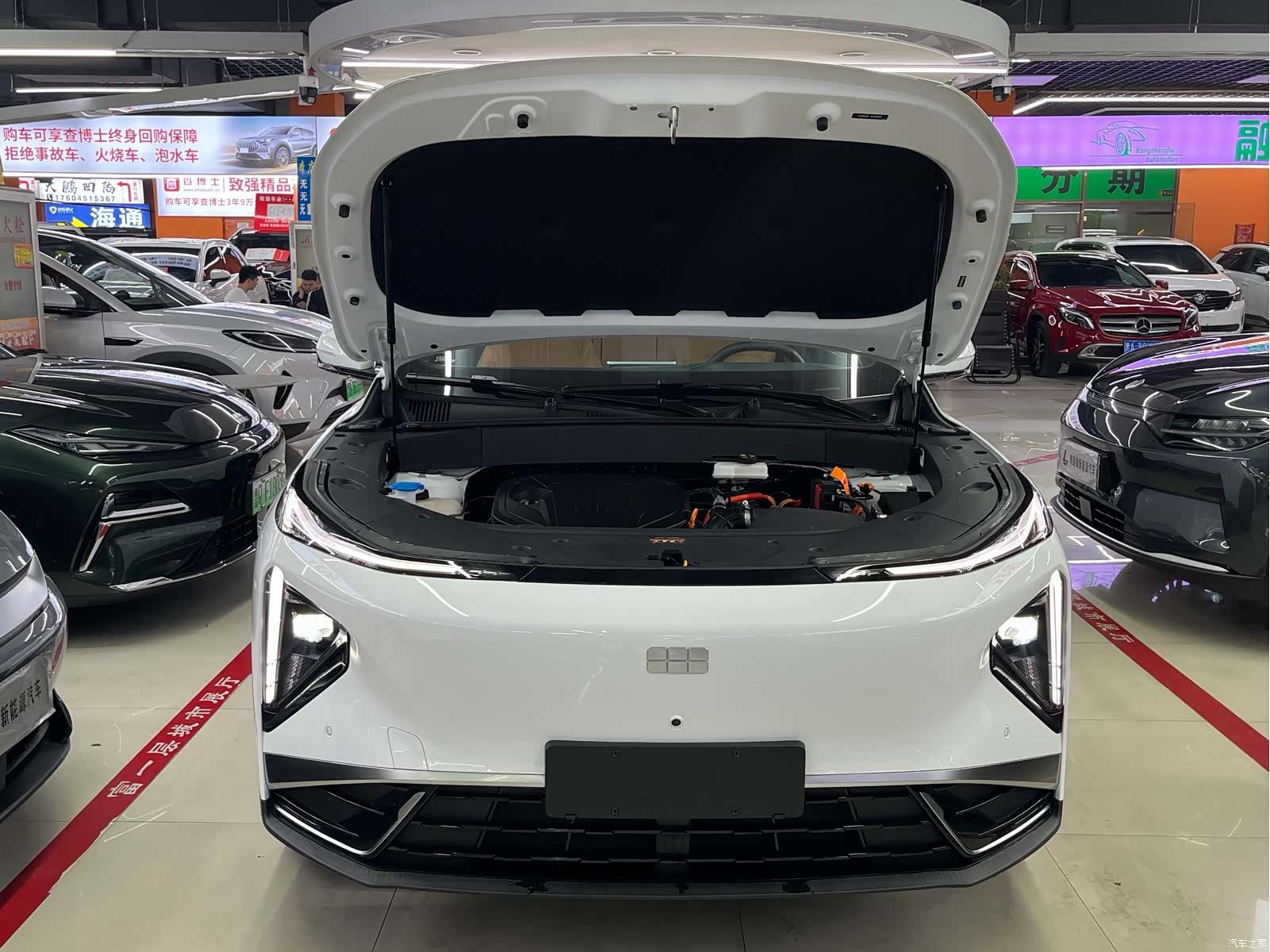 Geely Galaxy L7, 2025 16