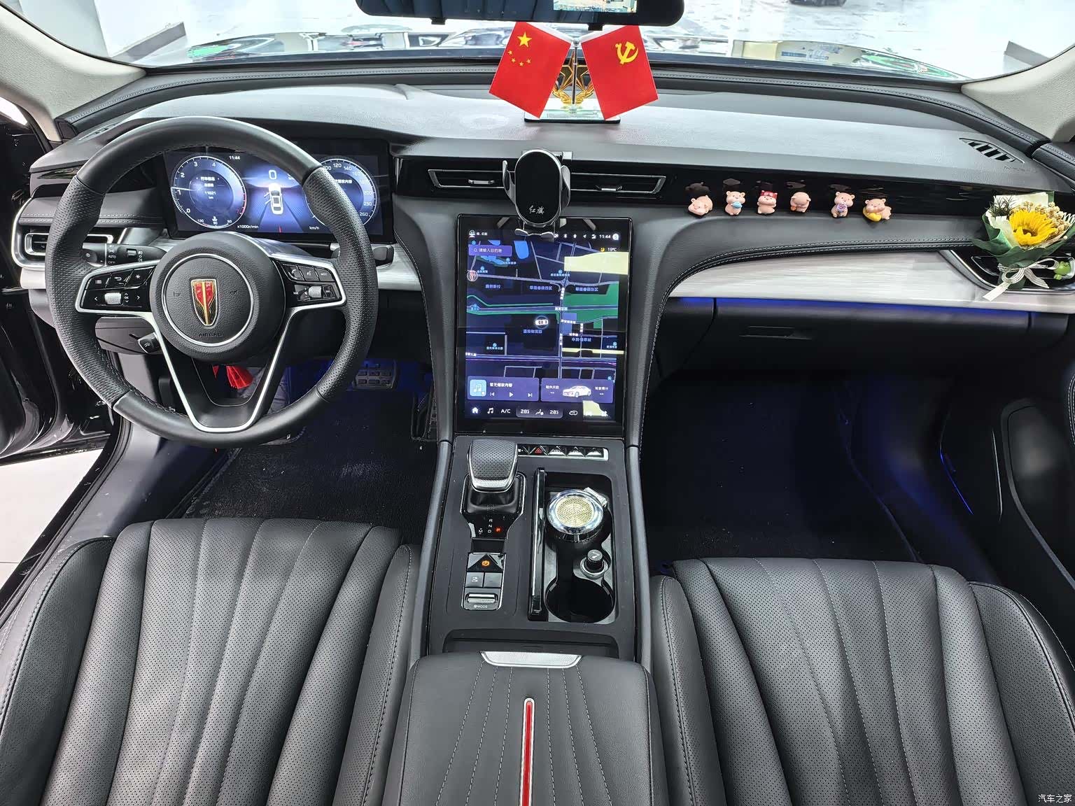 Hongqi H5, 2025 4