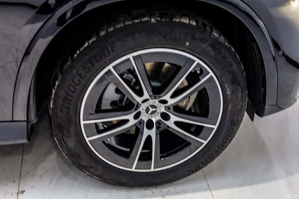 Mercedes-Benz GLC, 2025 16
