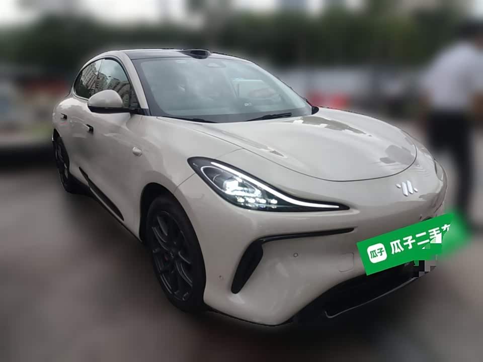 IM Motors Zhiji LS6 IM Motors Zhiji LS6