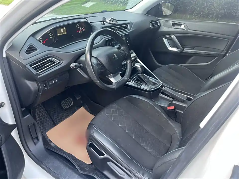 Peugeot 308 Peugeot 308