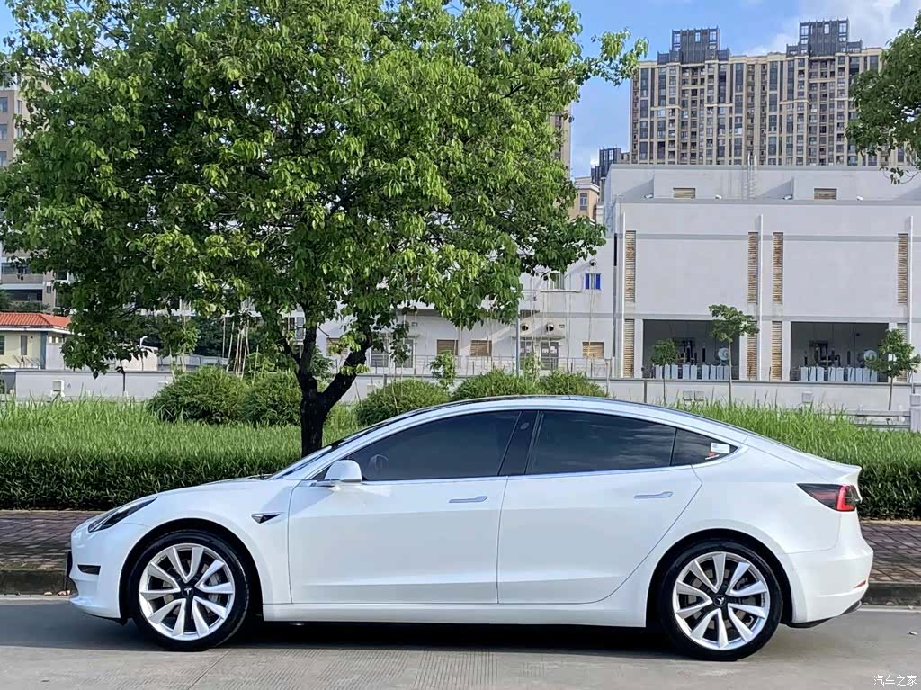 Tesla Model 3, 2020 3