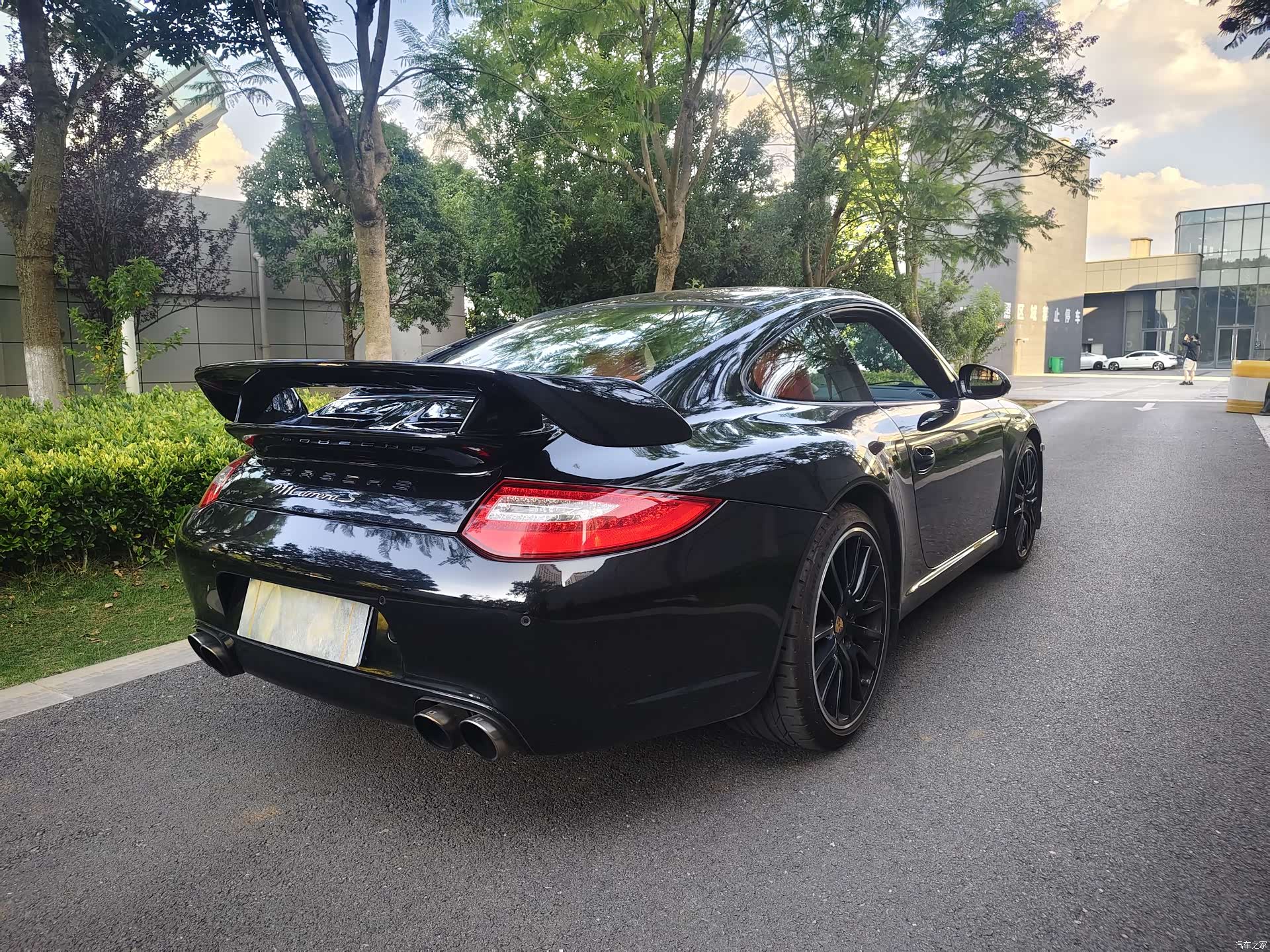 Porsche 911, 2010 11