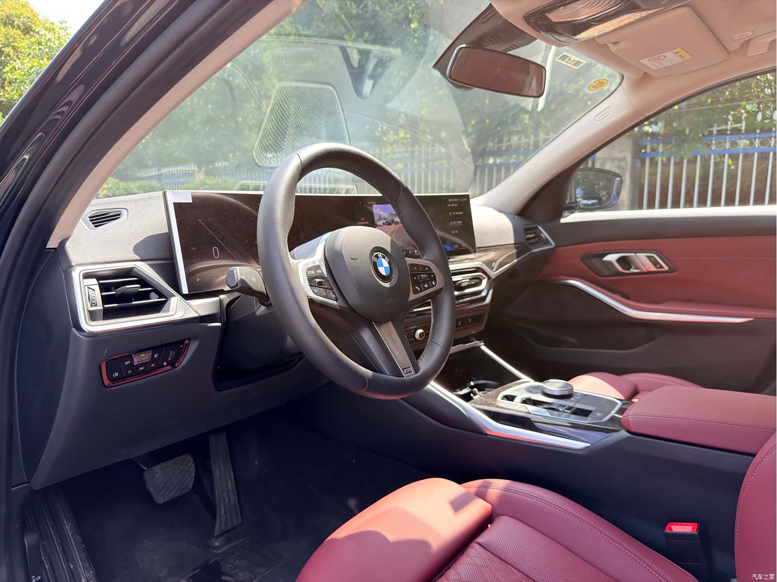 BMW 3 Series, 2025 7