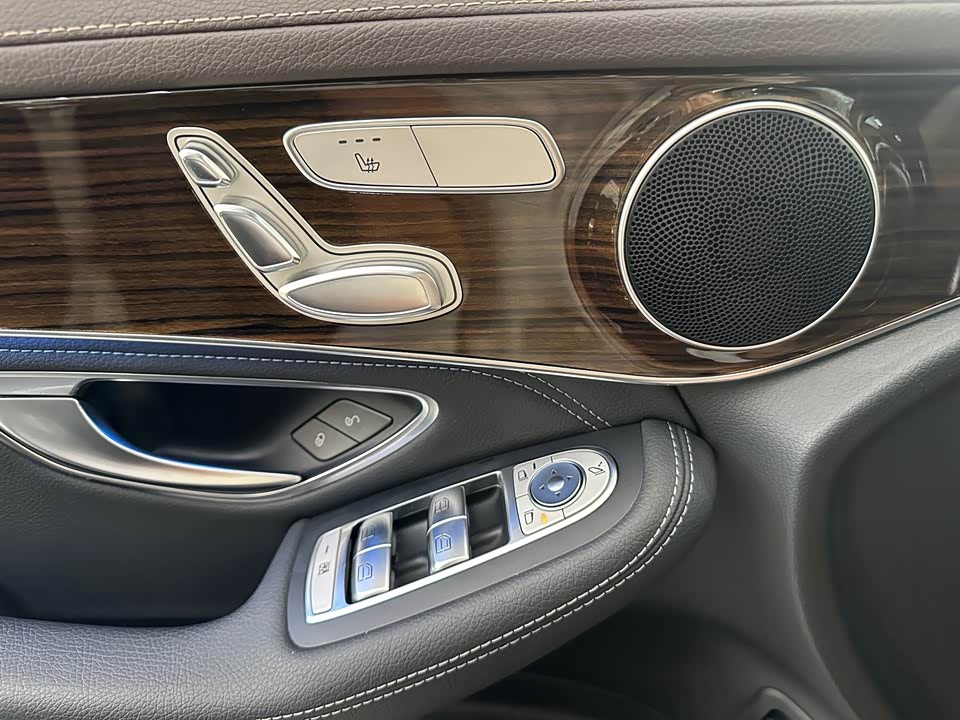 Mercedes-Benz GLC Mercedes-Benz GLC