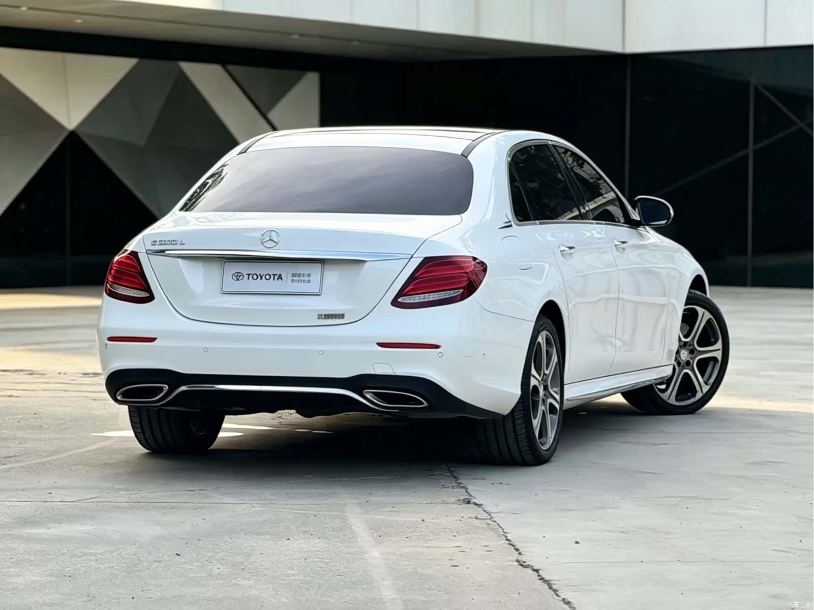 Mercedes-Benz E-Class, 2017 2