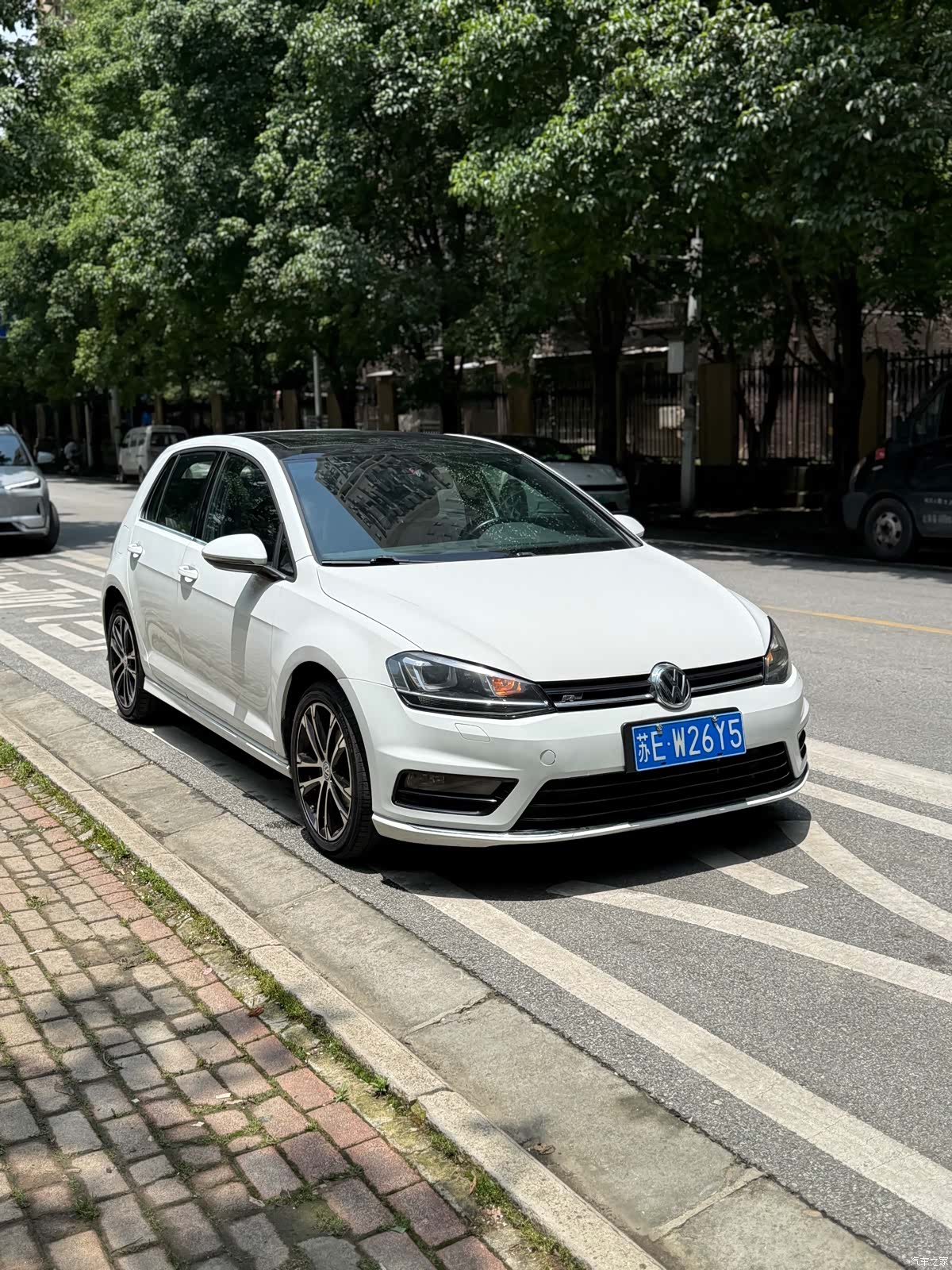 Volkswagen Golf, 2016 3